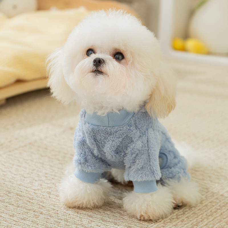 Color sólido macarón marca de tela de tracción de cuatro patas camisas de terciopelo cachorro otoño invierno engrosado de manga larga ropa de mascotas perros al por mayor image 4