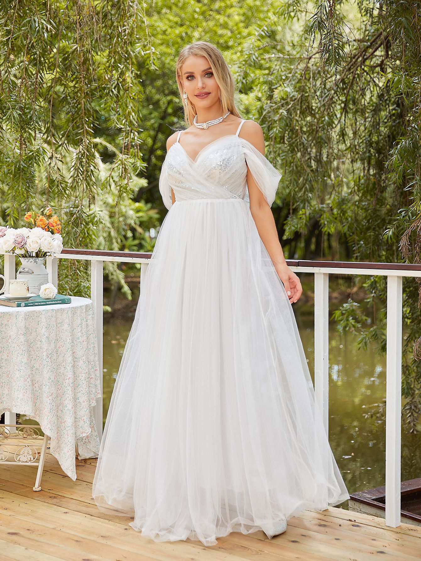 Europa y los Estados Unidos comercio exterior nuevo vestido de novia vestido de novia red vestido de gran oferta internacional