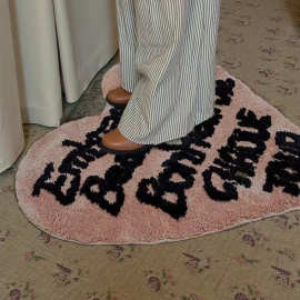 法式复古爱心地毯衣帽间仿羊绒床边毯字母客厅卧室毯ins风地垫