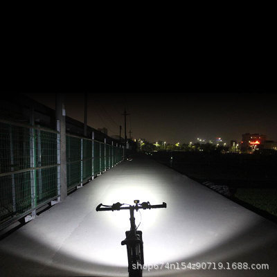 Faros de bicicleta Carga USB T6 Iluminación de conducción de alto brillo Impermeable Luz de bicicleta de montaña recargable