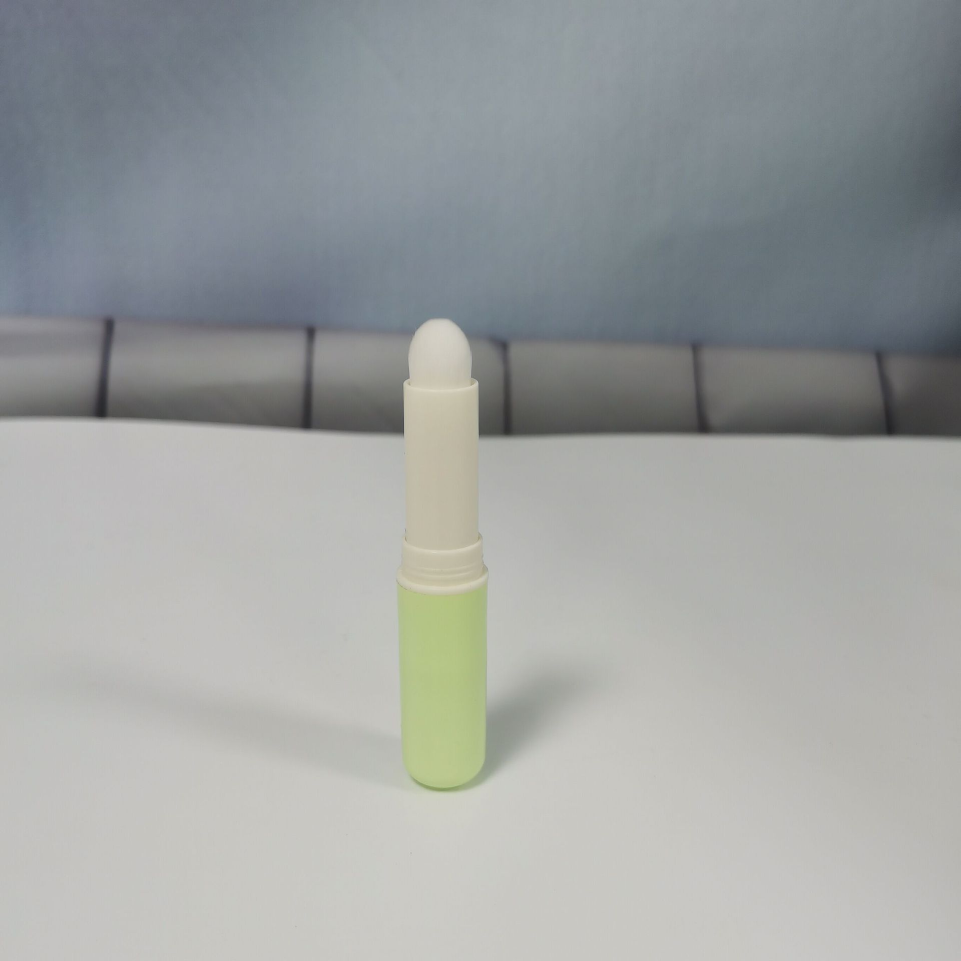 Nuevo cepillo de labios de silicona retráctil cabeza redonda portátil máscara de labios lápiz labial cepillo profesional pincel de belleza herramienta Pincel de labios