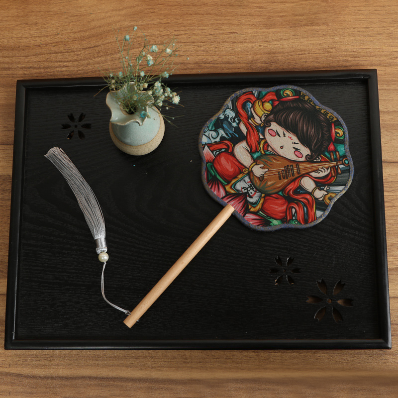 Translúcido moda nacional de los niños de ventilador redondo ventilador de la danza al por mayor mango de madera de una sola cara ventilador de la boda dibujos animados ventilador de publicidad fábrica