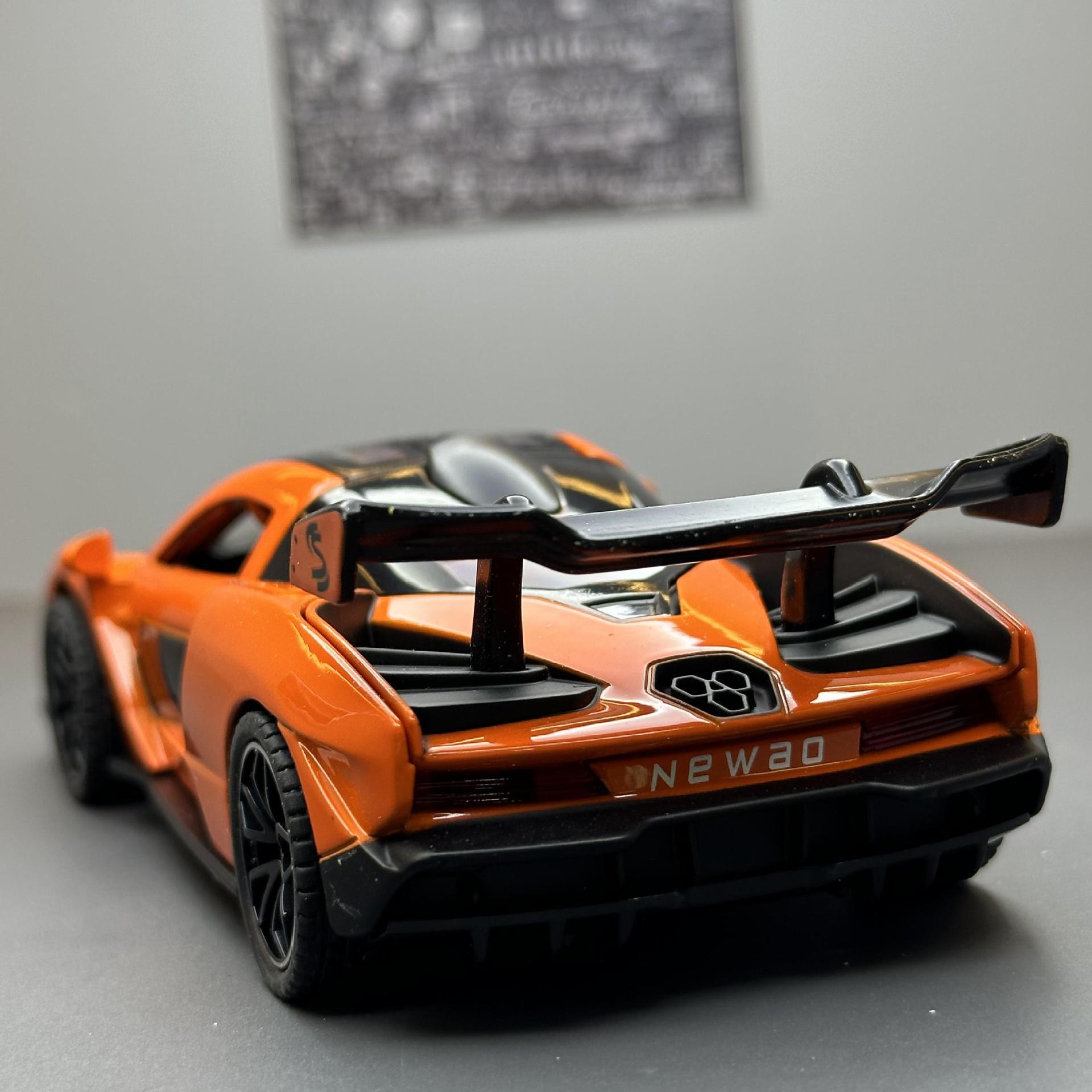(2개) 새로운 오스트리아 합금 자동차 모델 1:32 MCLAREN SENNA는 소리와 가벼운 장난감 자동차 모델 장식품을 개발하기 위해 다시 럭셔리카 로고.