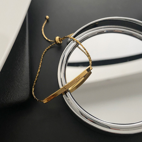 Titanium steel does not fade, cool personality style adjustable bracelet, trendy and popular letter bracelet, niche accessories for women