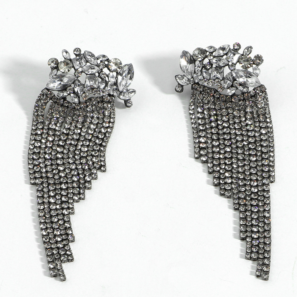 Fashion Geometric Diamond Tassel Earrings Wholesale Nihaojewelry display picture 8