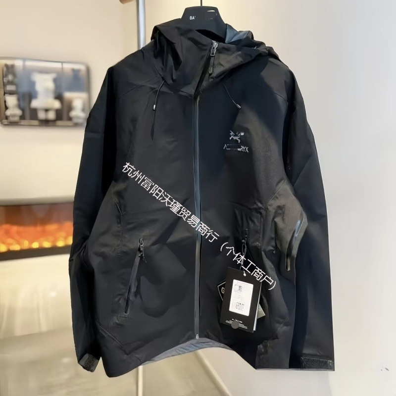 【Lt始鳥祖】Seventh Generation Hooded Windproof Hardshell Waterproof Outdoor Mountaineering Jacket for Men and Women 【Lt始鳥祖】Seventh Generation Hooded Windproof Hardshell Waterproof Outdoor Mountaineering Jacket for Men and Women