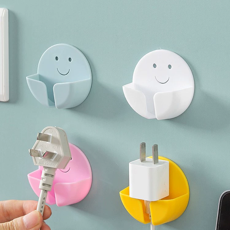 Бытовые кухонные принадлежности, бытовая техника, предметы отдел, предметы первой необходимости, хранилище мелких предметов, небольшие магазины отделки.