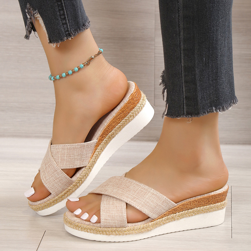 Summer Large Size Women's Sandals For Outer Wear,Fashionable And Versatile Straw Wedges,Thick Soles And Heightening Slippers