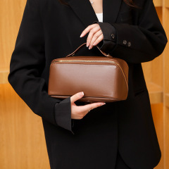 Student Portable Storage Bag Super Hot Travel Case Trendy Large Capacity Celebrity Soft Leather Makeup Bag Convenient Shoulder Carry Makeup Bag