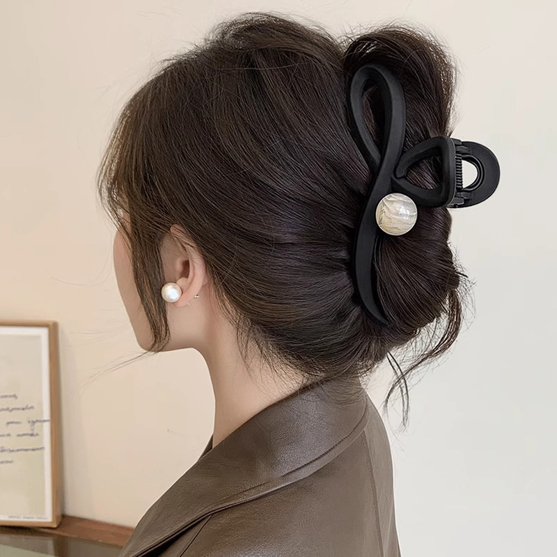 Temperamento Mellard Curry clip de agarre para mujeres 2024 nuevo tamaño grande detrás de la cabeza de alta sensación clip de tiburón para el cabello