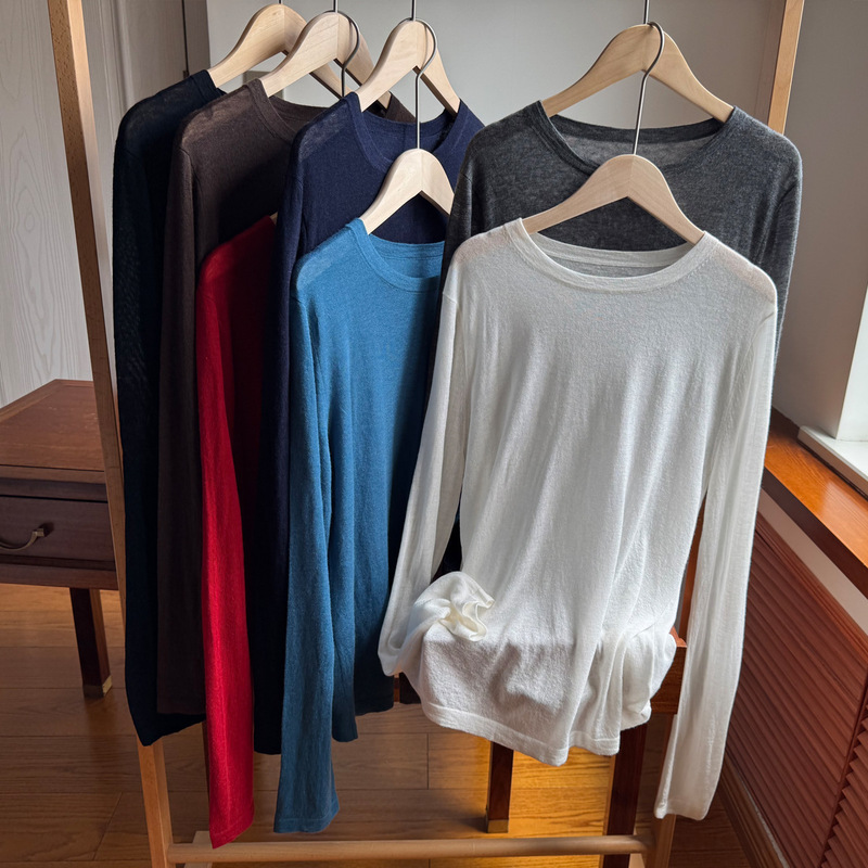 Source hot-selling ultra-soft 2-ply 68-count water-soluble wool long-sleeve knit top for women, thin, round-neck, solid color, minimalist base layer Source hot-selling ultra-soft 2-ply 68-count water-soluble wool long-sleeve knit top for women, thin, round-neck, solid color, minimalist base layer