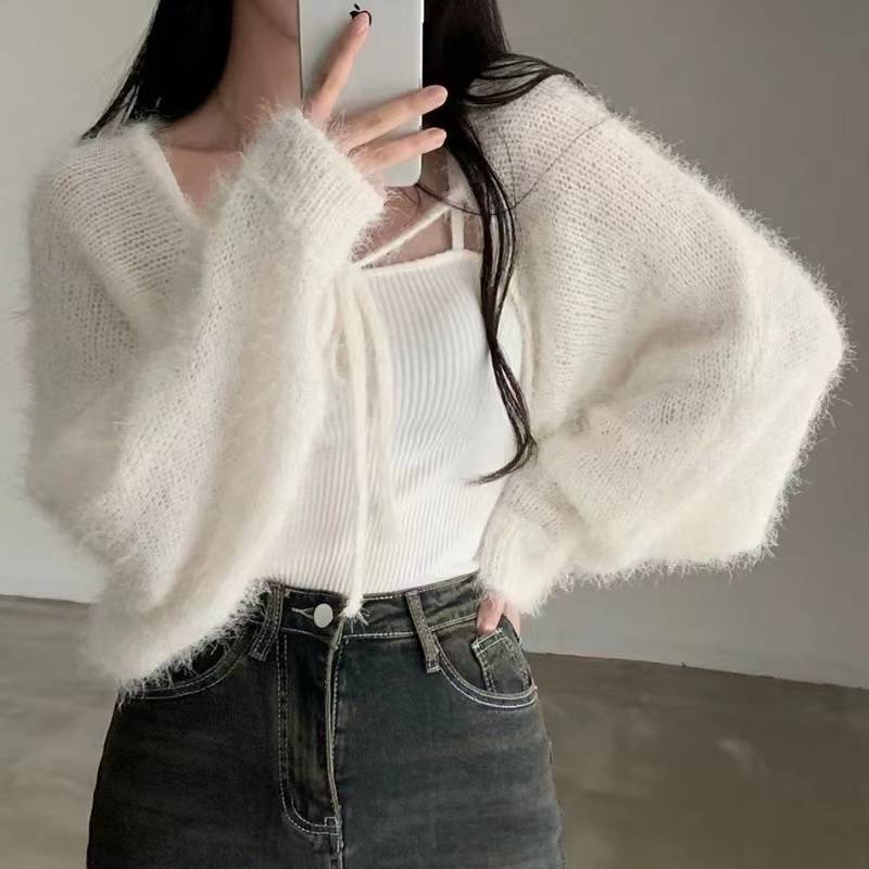 South Korea Autumn Gentle Lazy Imitation Mink Bat Sleeve Short Shawl Jacket Design Lace-up South Korea Autumn Gentle Lazy Imitation Mink Bat Sleeve Short Shawl Jacket Design Lace-up