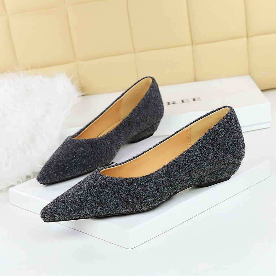 3683-17 Korean Style Elegant Plush Single For Women, Shallow Mouth, Plain Surface, Pointed Toe, Simple Versatile Office_voghion.com