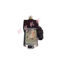 �Ӵ����泵���BT LPE200SWE140���Ӵ���24V100ASW80-1683 248310
