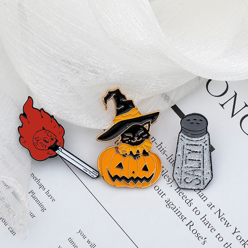 Wholesale Halloween Pumpkin Match Brooch Set Nihaojewelry display picture 4