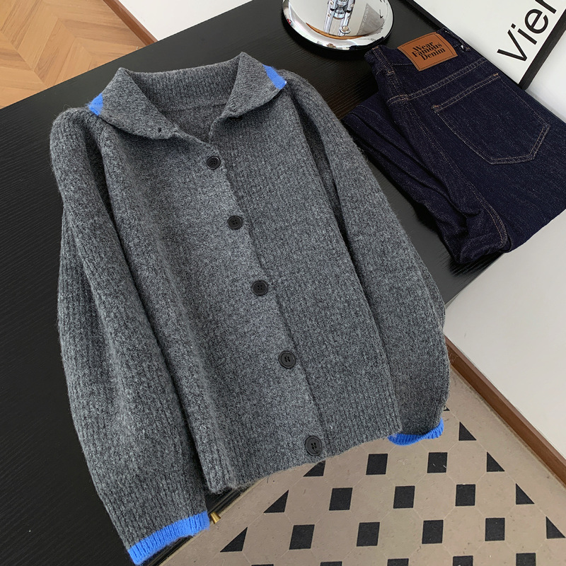 Gray Lazy-Style Color-Blocked Turtleneck Sweater Coat for Women, Autumn and Winter Niche Style, Casual Soft Knit Cardigan Top Gray Lazy-Style Color-Blocked Turtleneck Sweater Coat for Women, Autumn and Winter Niche Style, Casual Soft Knit Cardigan Top
