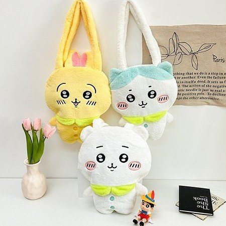 Elegant winter one-shoulder bag with zipper