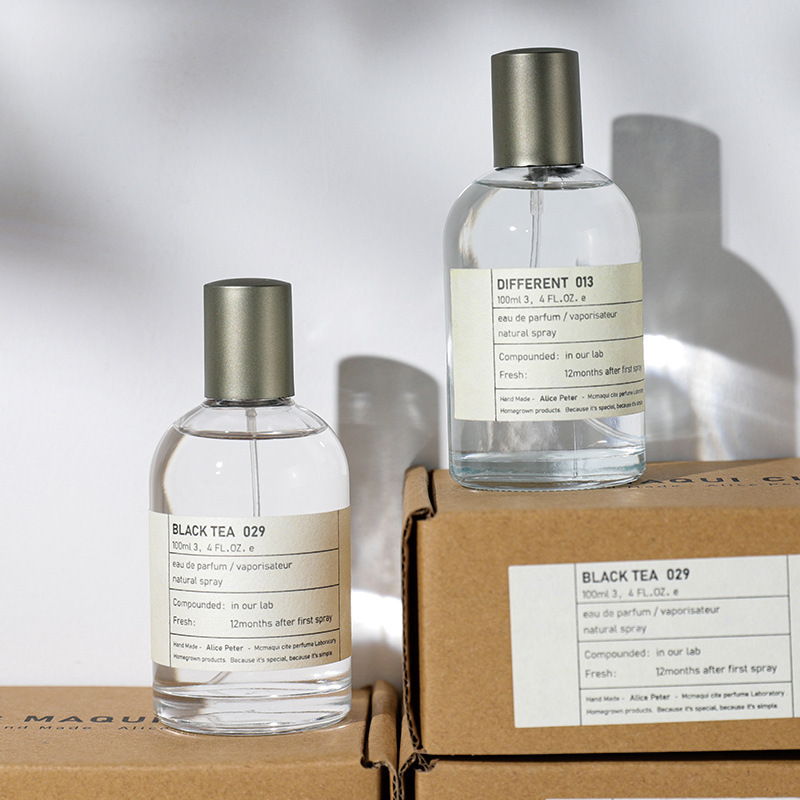 Explosive cross-border perfume laboratory sandalwood black tea bergamot men and women light fragrance fresh niche Vietnamese perfume
