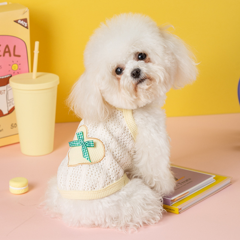 Primavera y verano perro amor arco de mariposa eslingas hueco gato damas ropa de dos patas perros pequeños y medianos ropa de perros