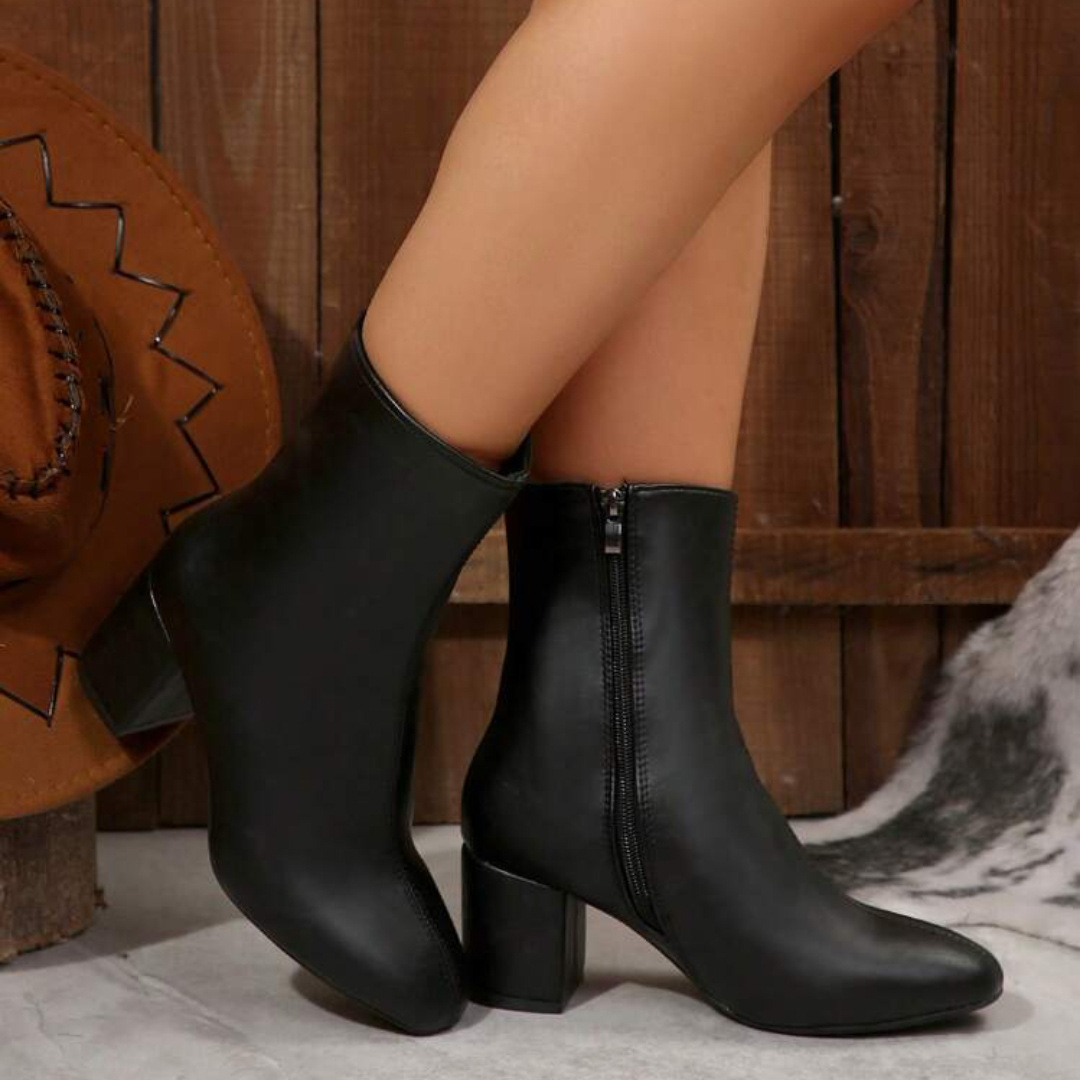 Botas de tacones altos botas de tamaño grande botas medianas de caño 2025 invierno 41 - 42 botas cortas de cabeza cuadrada botas laterales con cremallera