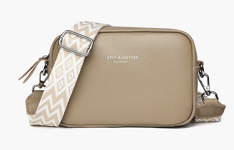 Women's Genuine Leather Crossbody Bag With Wide Strap_voghion.com