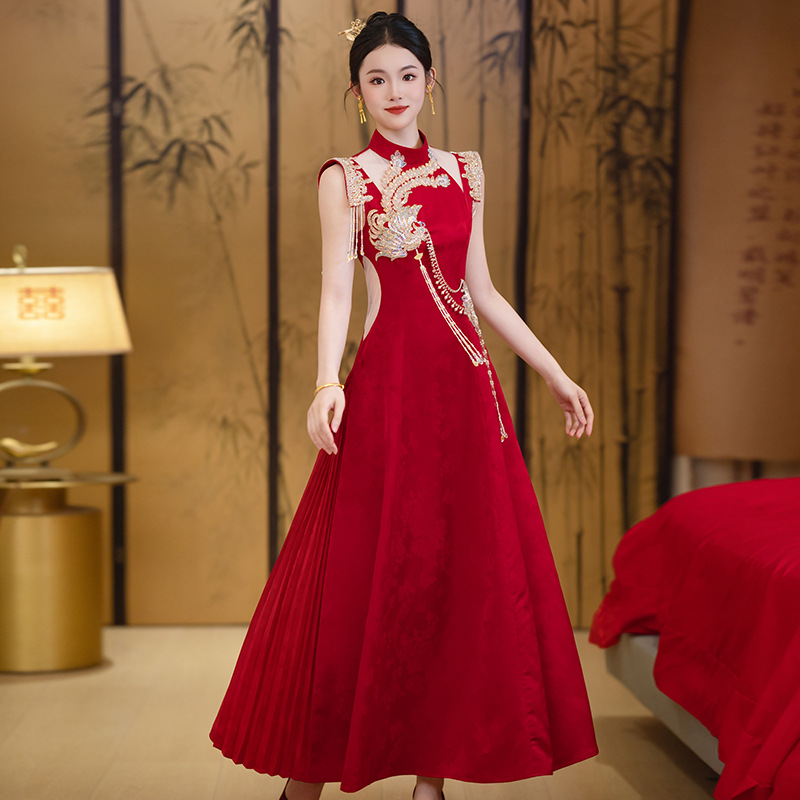Red Sleeveless Cheongsam High-End New Chinese Style Improved Engagement Dress 2025 New Toast Dress Bride