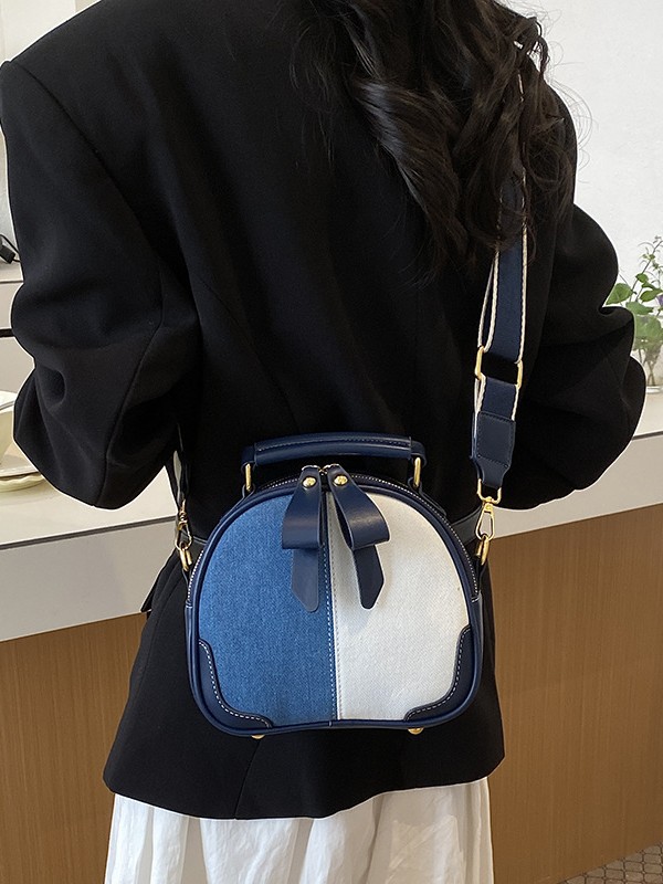 Bolso de denim de color contrastante de empalme para mujeres 2026 nueva tendencia transfronteriza bolso pequeño nicho exquisito mochila de hombro image 1