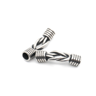European and American Cross-Border Stainless Steel Jewelry DIY Round Hole Accessories Titanium Steel Twist Leather Rope Curved Brand Connector Infinity Symbol