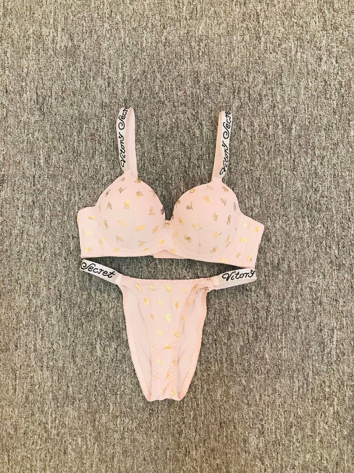 헤이즈 파우더