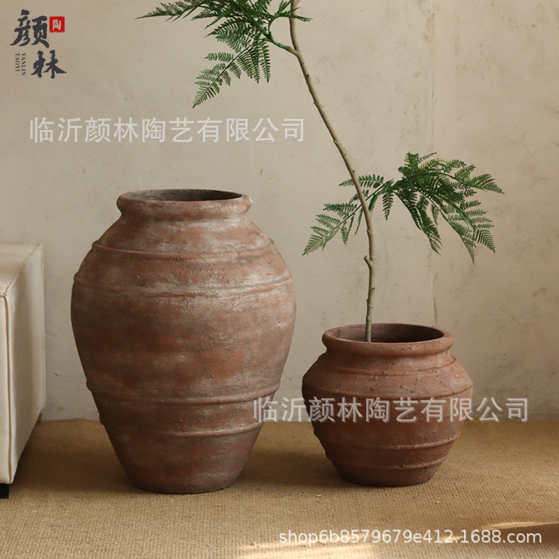 Retro de cerámica roja de cemento maceta de flores de viento tranquilo decoración de alojamiento ornamentos antiguos gran tanque sala de estar hotel gran maceta de plantación