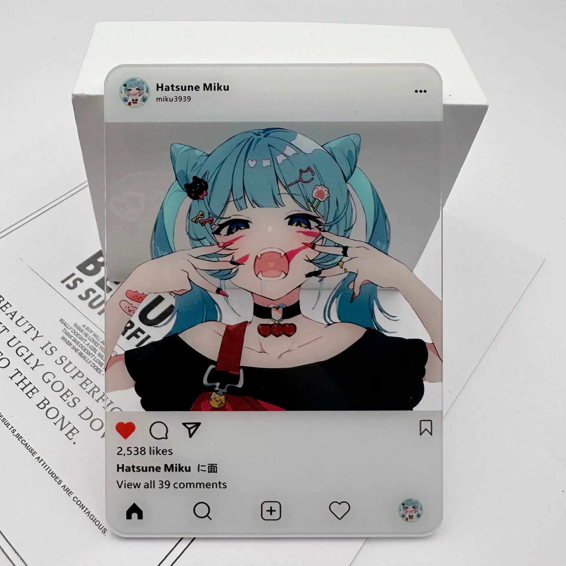 Акриловая фотокарточка (Xiaohongshu) Hatsune Miku, размеры 8,5×5,5–8,9×6,35 см, коллекционные дизайны