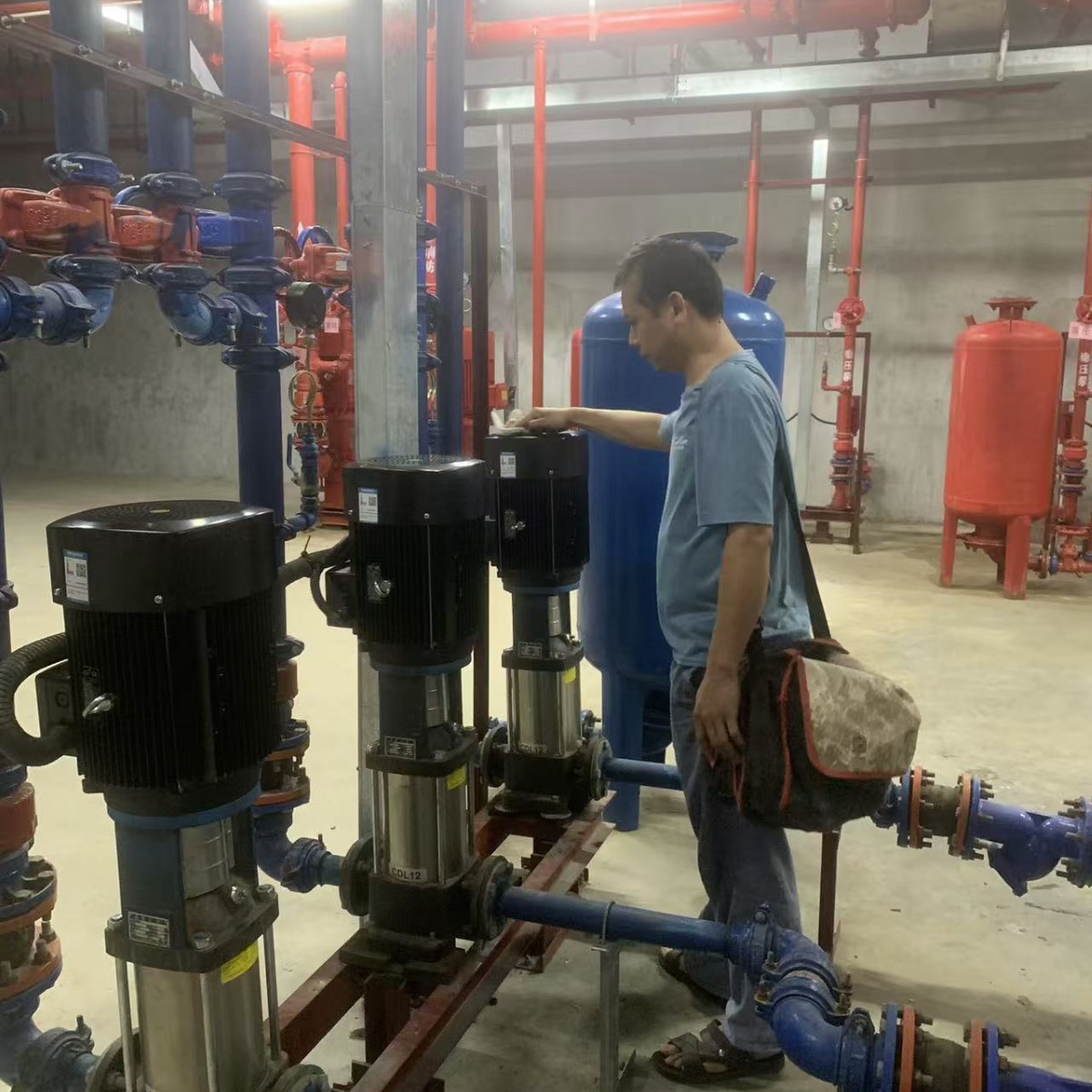 广州厂家直销全自动不锈钢DWS无负压供水设备