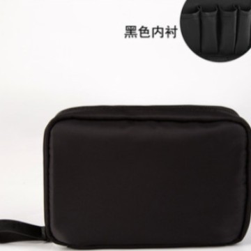 Bolsa de cosméticos de celebridades de Internet, bolsa de cosméticos de viaje portátil femenina pequeña, bolsa de almacenamiento de cosméticos portátil simple