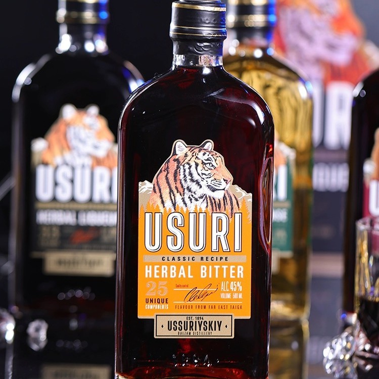 俄罗斯进口虎头强酊酒配制酒500ml阿克瓦迪夫其他酱香型白酒密封