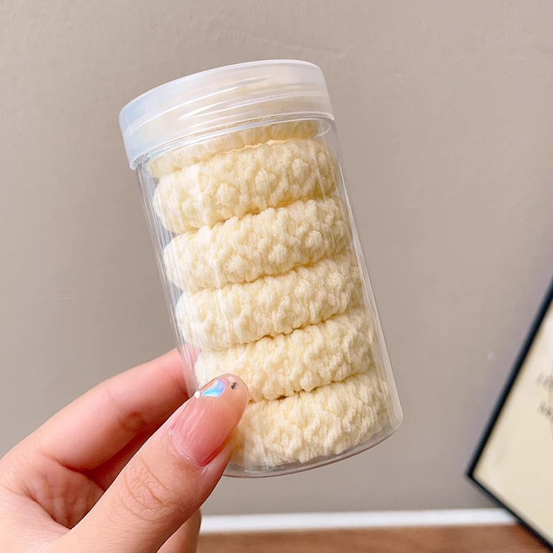 2 # Blanco 6 raíces.