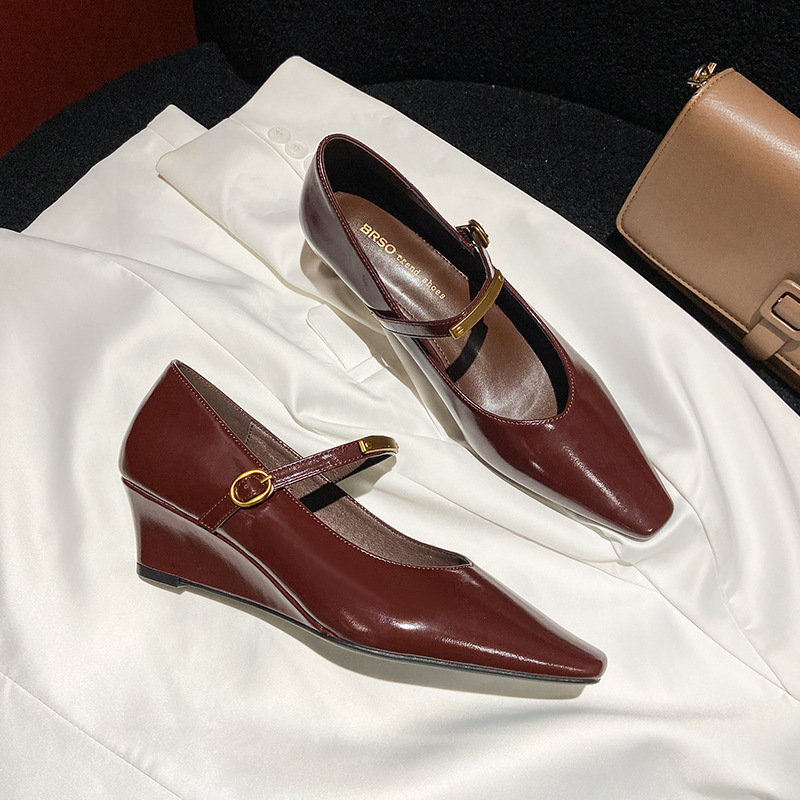 Retro demi-season Mary Jane shoes square toe low-cut with a strap