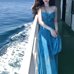 海の娘の新しいブルーシフォンフレンチサスペンダードレスノースリーブホリデースタイルデザインロングスカート2025