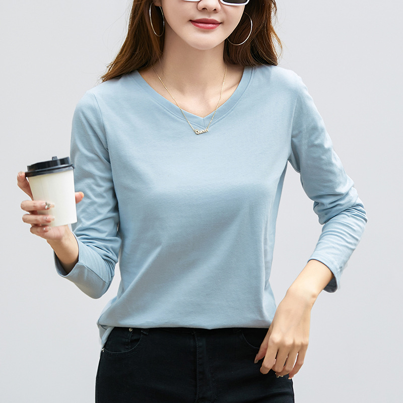 아쿠아 블루 브이넥