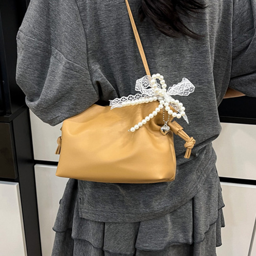 Hottest Niche Cream Cheese Yellow Women's 2025 Trendy Popular Versatile Crossbody Bag Stylish Elegance Pleated Bucket Bag