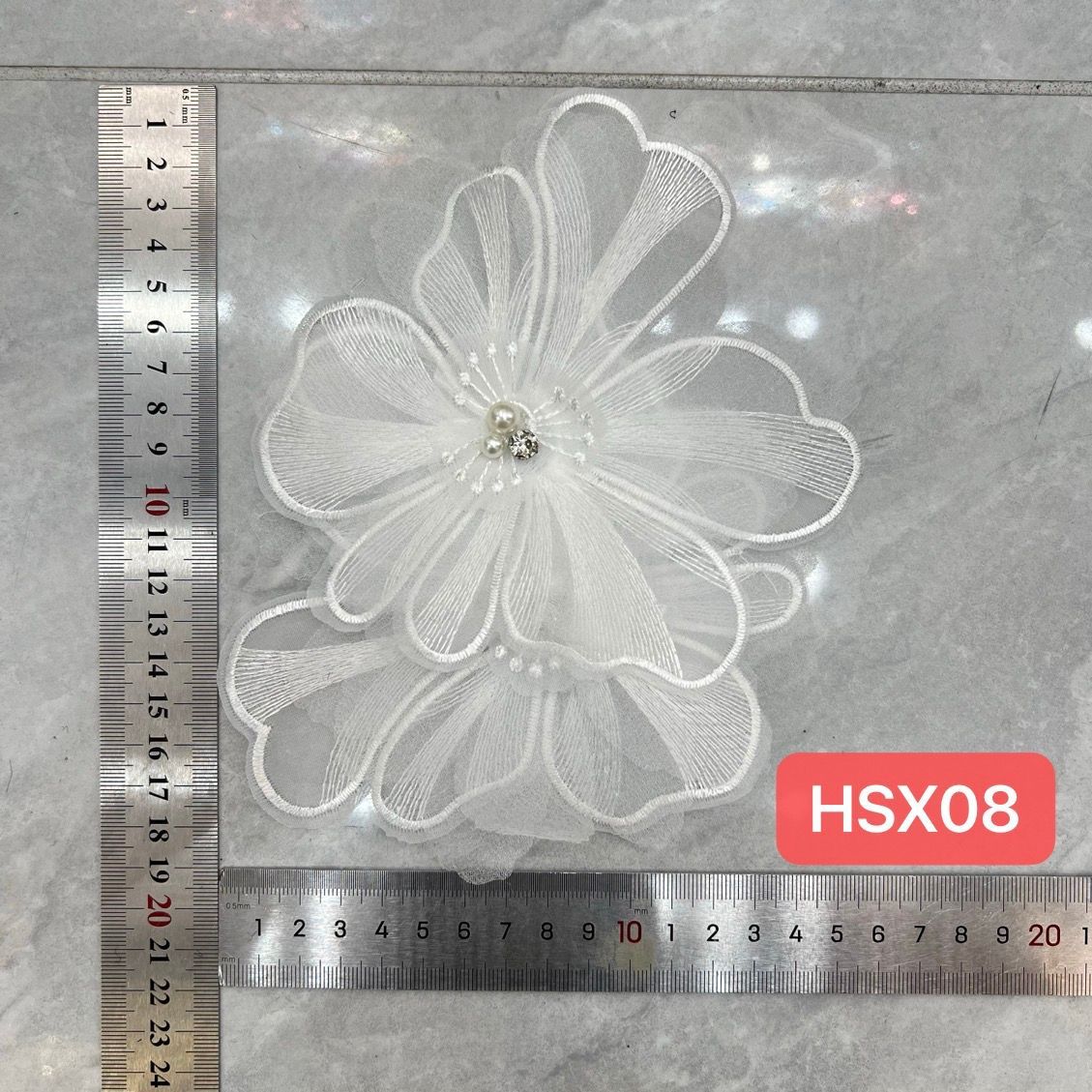 2026 nuevo bordado tridimensional blanco flores de encaje solubles en agua encaje hecho a mano perlas falda swing suéter adornamiento para el pelo DIY
