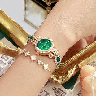 �͹ſ�ȸʯŮʿС�G��r������荻ʹ�ʯӢŮʿ��朱�S�Ҷ��ƿ�