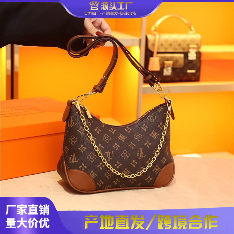 路易欧格利2025新款女包单肩斜挎手提老花链条包欧美牛角小包