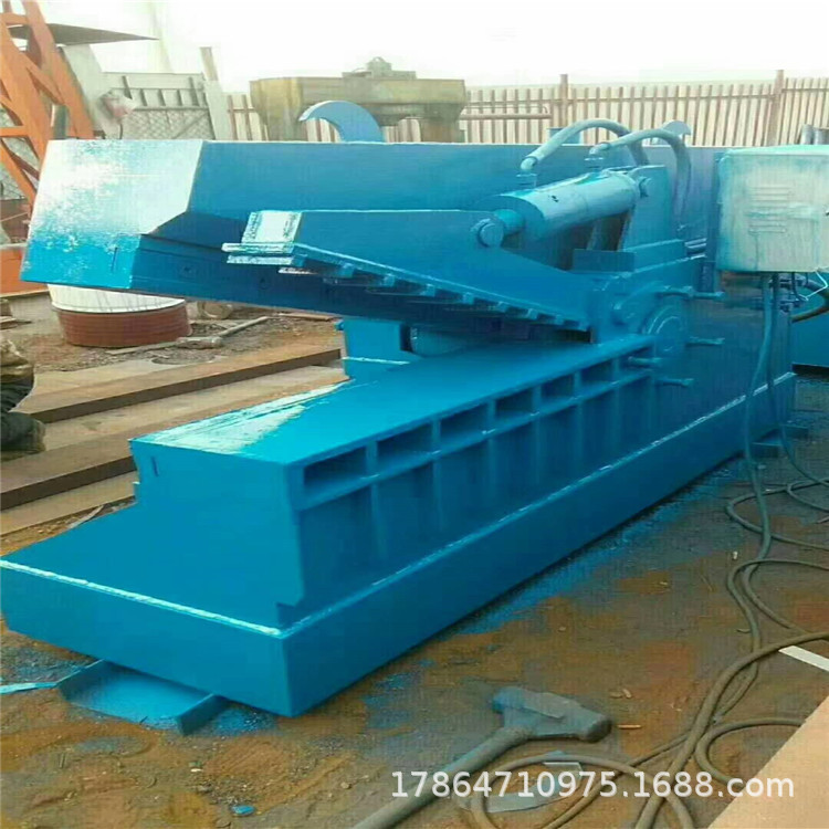 山东液压式垃圾回收站废铁板鳄鱼剪 卧式废金属钢管鳄鱼式剪切机