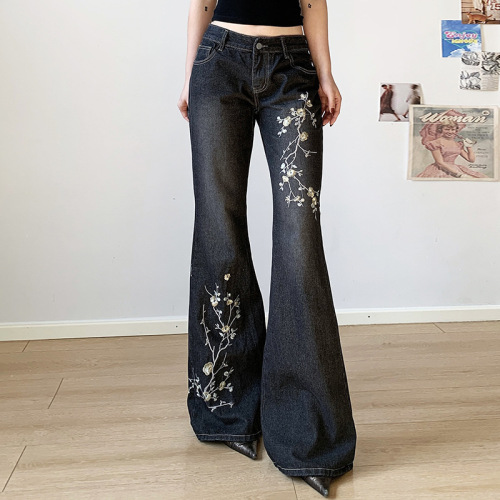 American retro women's high street hot pants slimming taper pants with plant embroidery low-rise long pants with a sense of design
