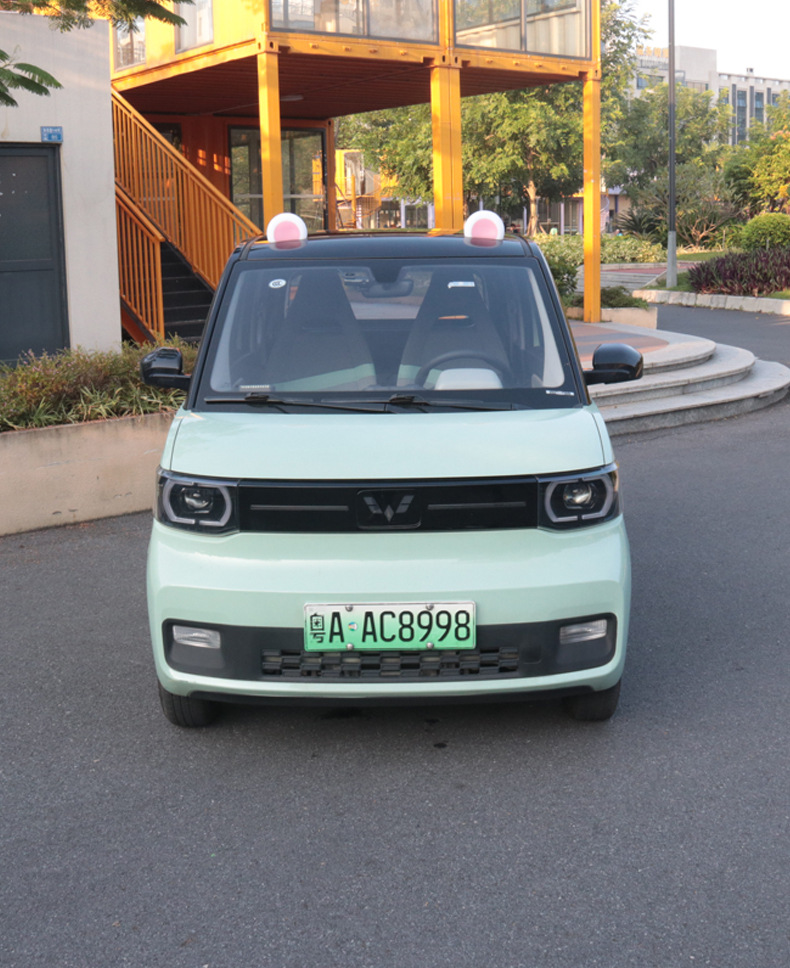 Car Roof Decorative Lights, Cute Cartoon Cat Ear Decorations, Solar-Powered Rechargeable Lights, Car Exterior Ornaments Modification