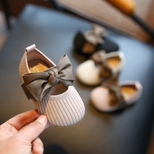 女寶寶鞋子小童公主鞋幼兒鞋夏2-3歲嬰兒軟底學步鞋0一1春款單鞋