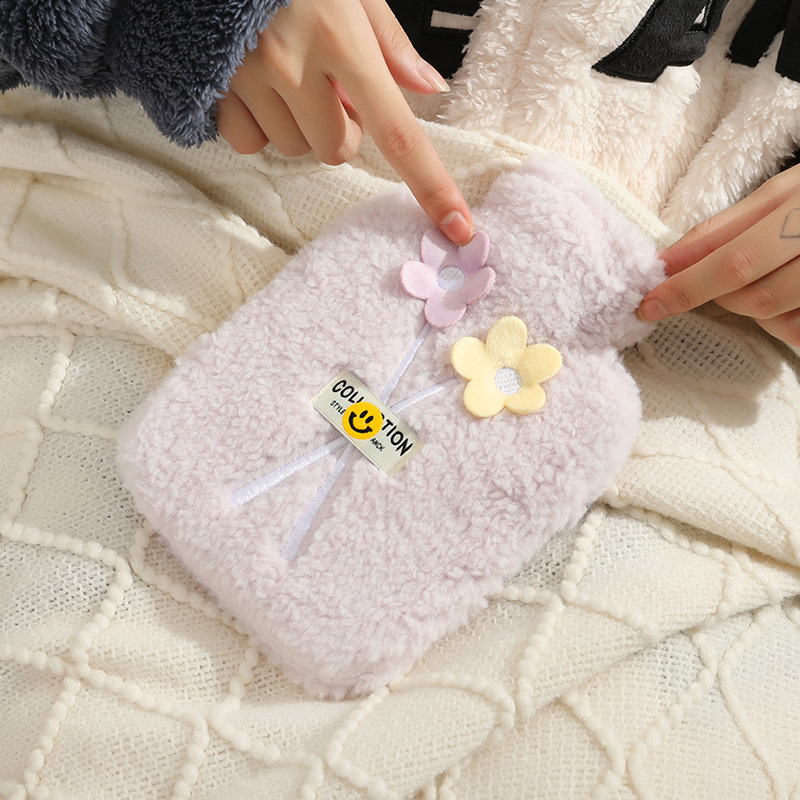 新しいかわいいアニメのぬいぐるみが手に入れた注水湯たんぽ卸売りは防爆pvc湯たんぽを厚くして分解して洗うことができる|undefined
