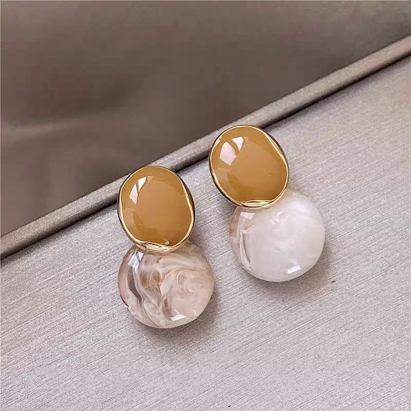 44 # Warm brown oil-drip round smudged earrings