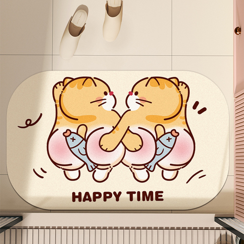 고양이 두 마리가 엉덩이를 꼬집고 있다