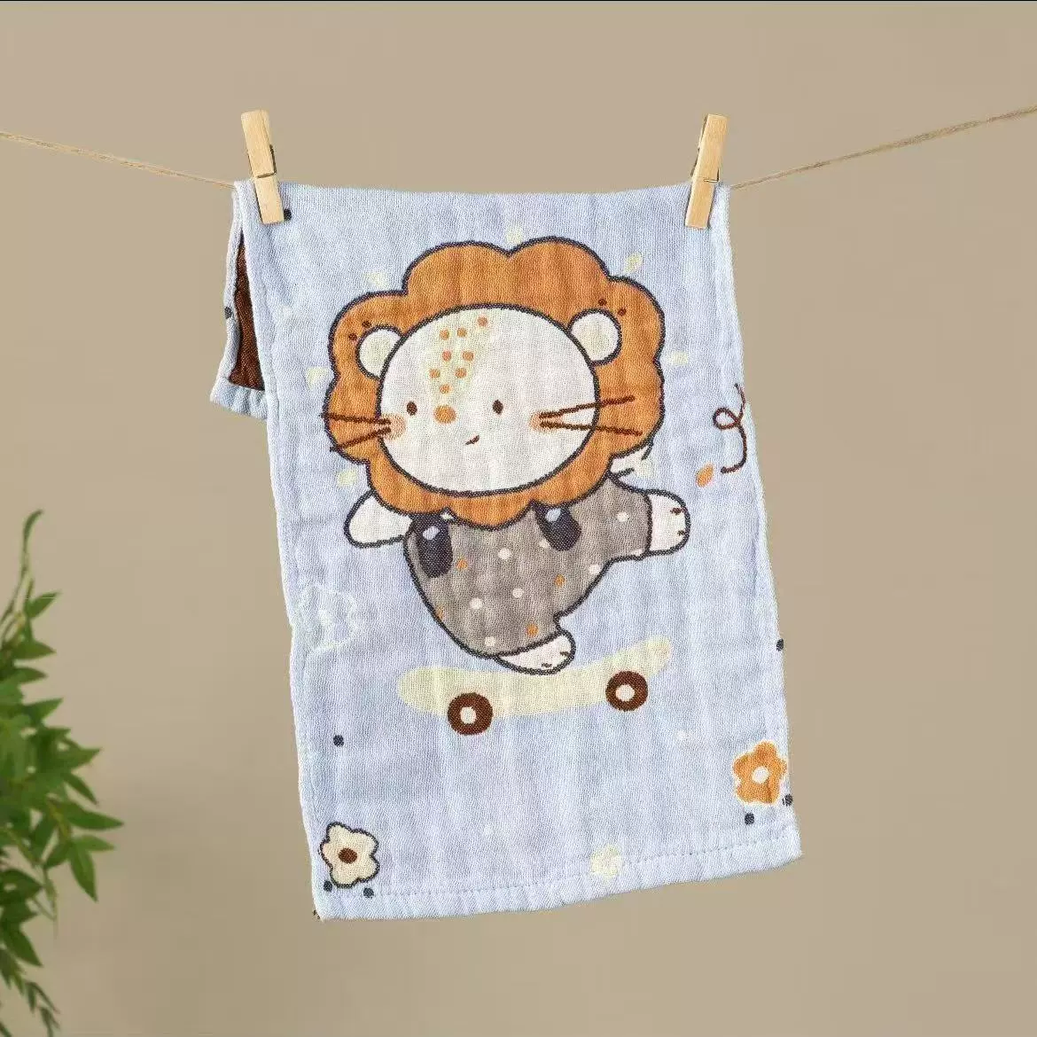 Может трансграничная оптовая продажа 7a антибактериальный четырехслойный марлевый хлопок полотенце впитывает воду без волос мультфильм милый ребенок маленькое полотенце